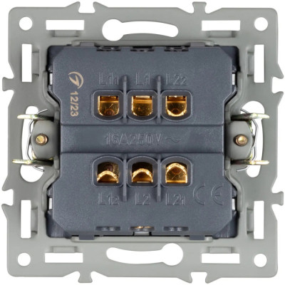 Выключатель  043727